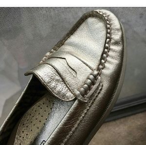 As seen on Lana Del Rey - Sperry Top-Sider loafer.